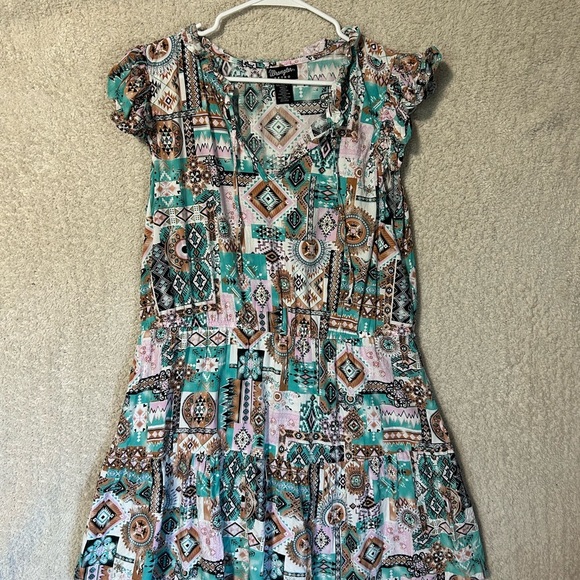 Wrangler Retro Women’s Fit & Flare Dress Aztec V Neck Xl. Boho Festival Western - Picture 1 of 8